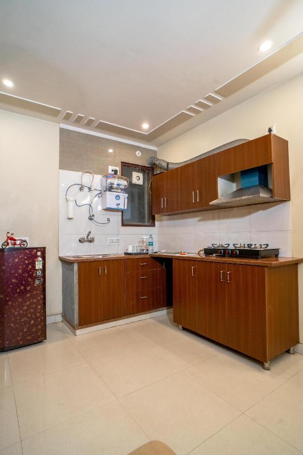 The Lodgers 2 Bhk Serviced Apartment Infront Of Artemis Hospital Gurgaon Exterior photo